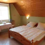 Gaestehaus Kathi *