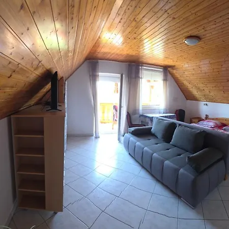 Gaestehaus Kathi Gyenesdiás