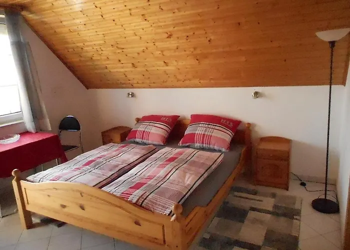 Gaestehaus Kathi בית אירוח *