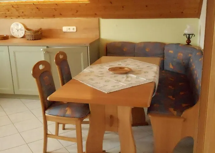 Gaestehaus Kathi גיינסדיאס